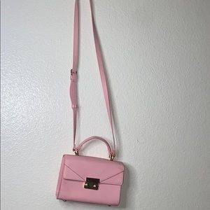Pink cross body purse!
